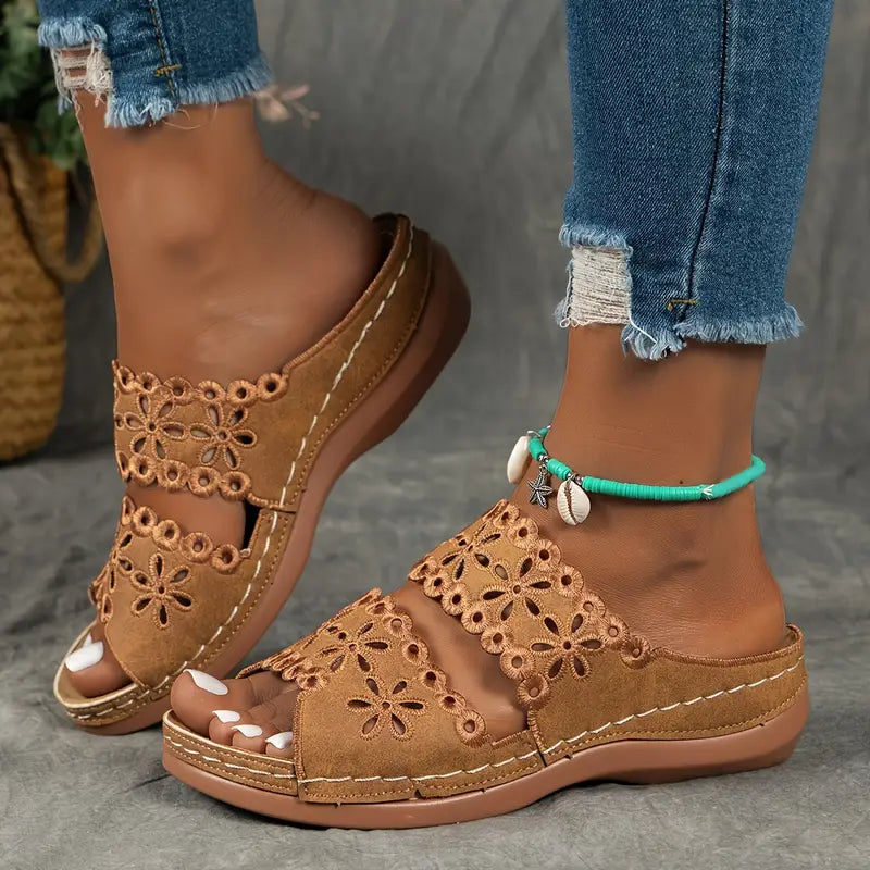 Nora™ - Floral Slide Sandals