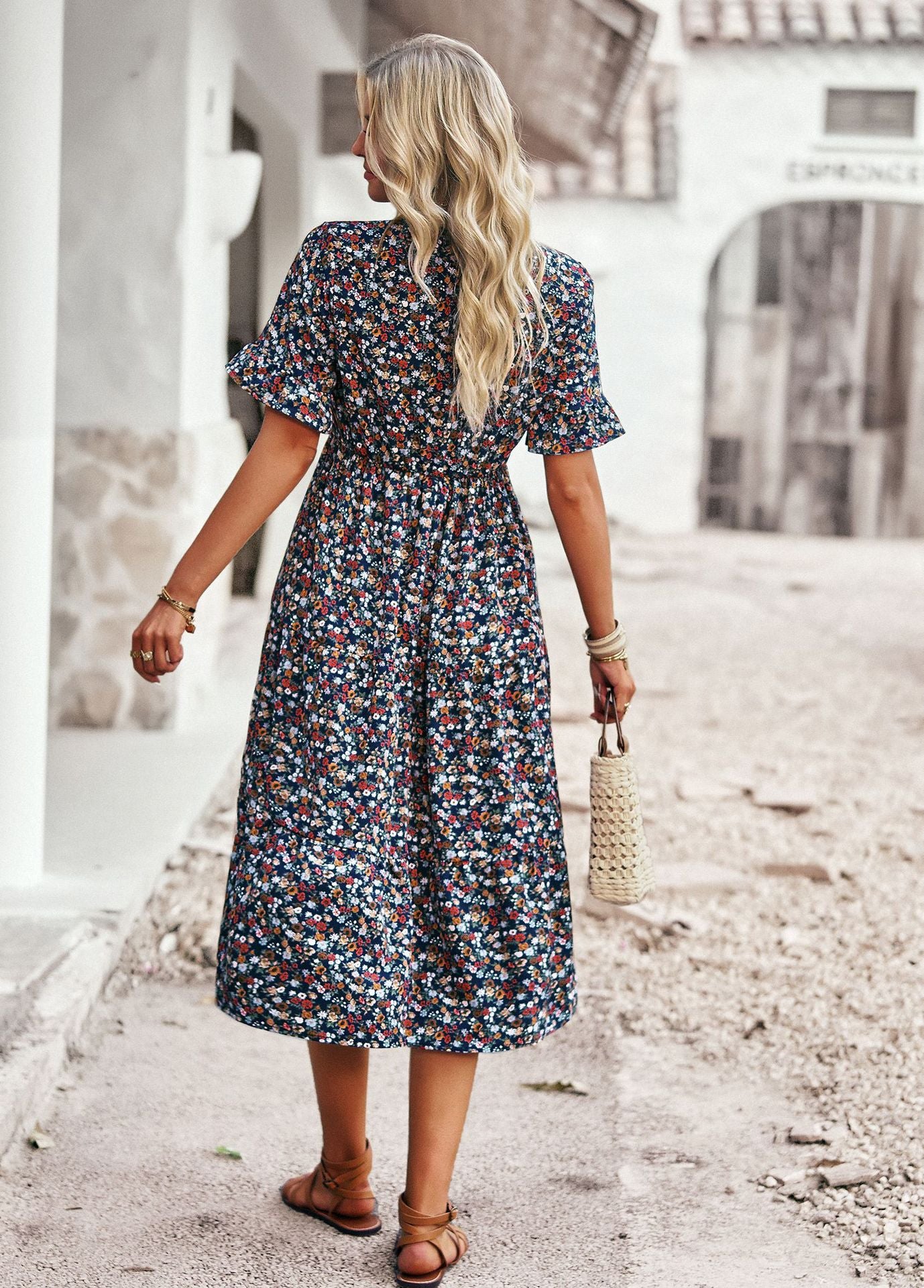 Leona™ - Floral V-Neck Dress