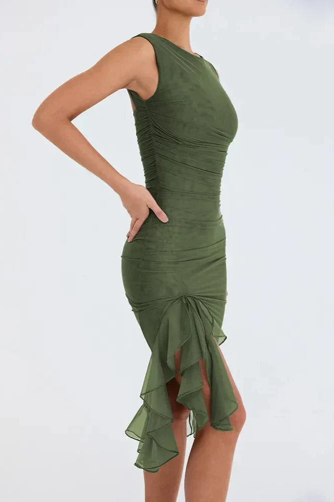 Amara™ - Fitted Ruched Midi Dress