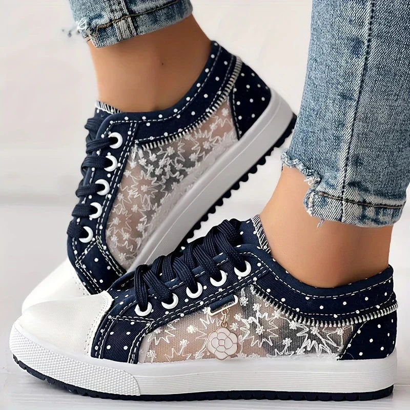 Lara™ - Women's Sneakers with Floral Pattern and Mesh