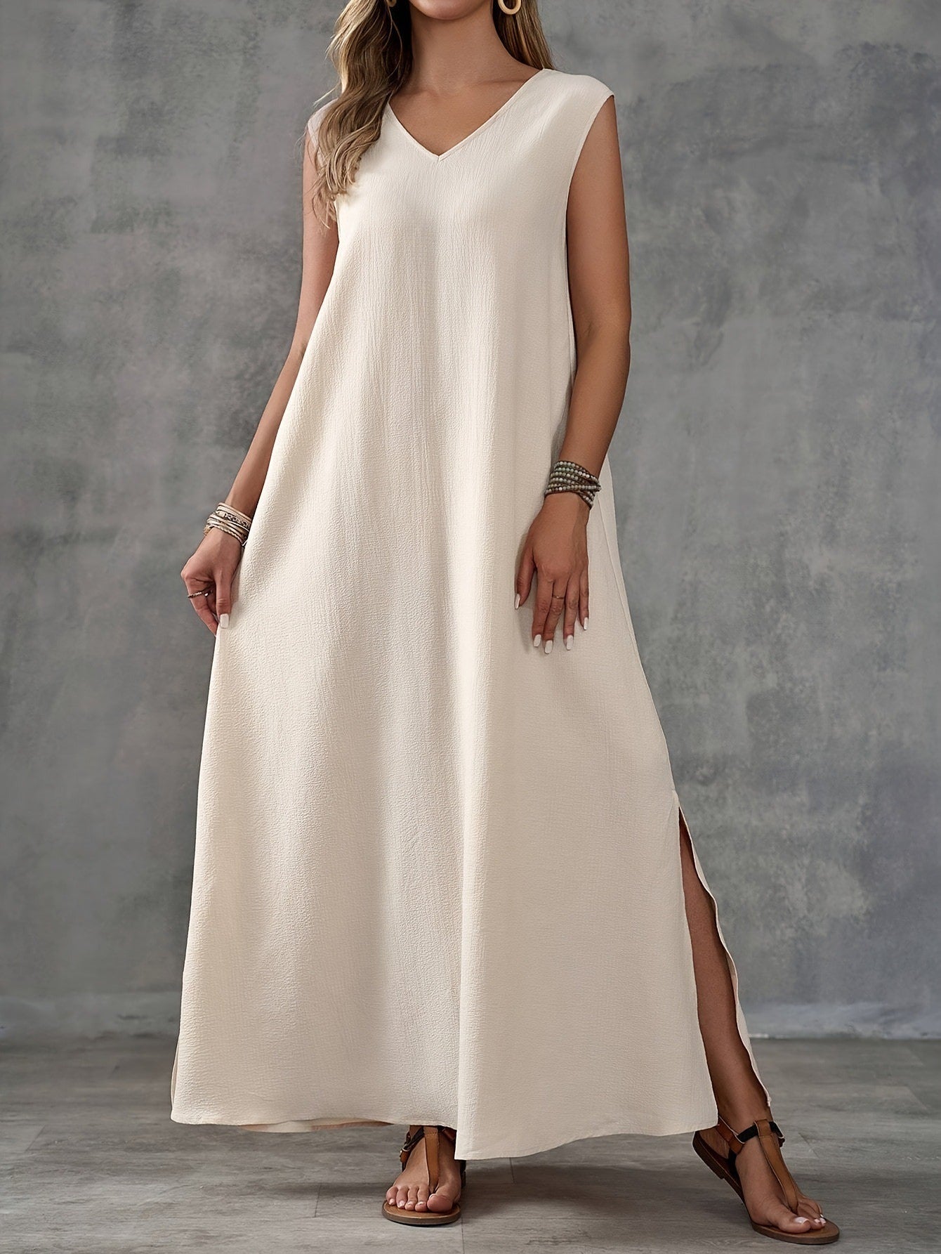 Sophia™ – Elegant Maxi Dress