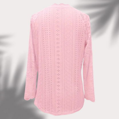 Comfortable long-sleeved top | Together against breast cancer