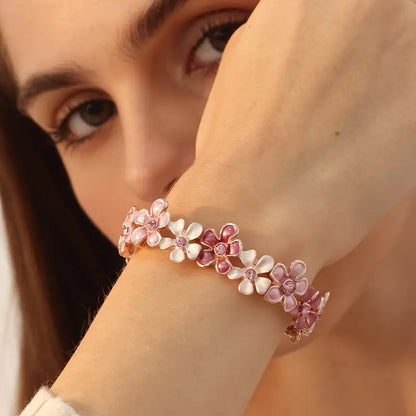 Heartshine Charm Bracelet | Together against Breast Cancer