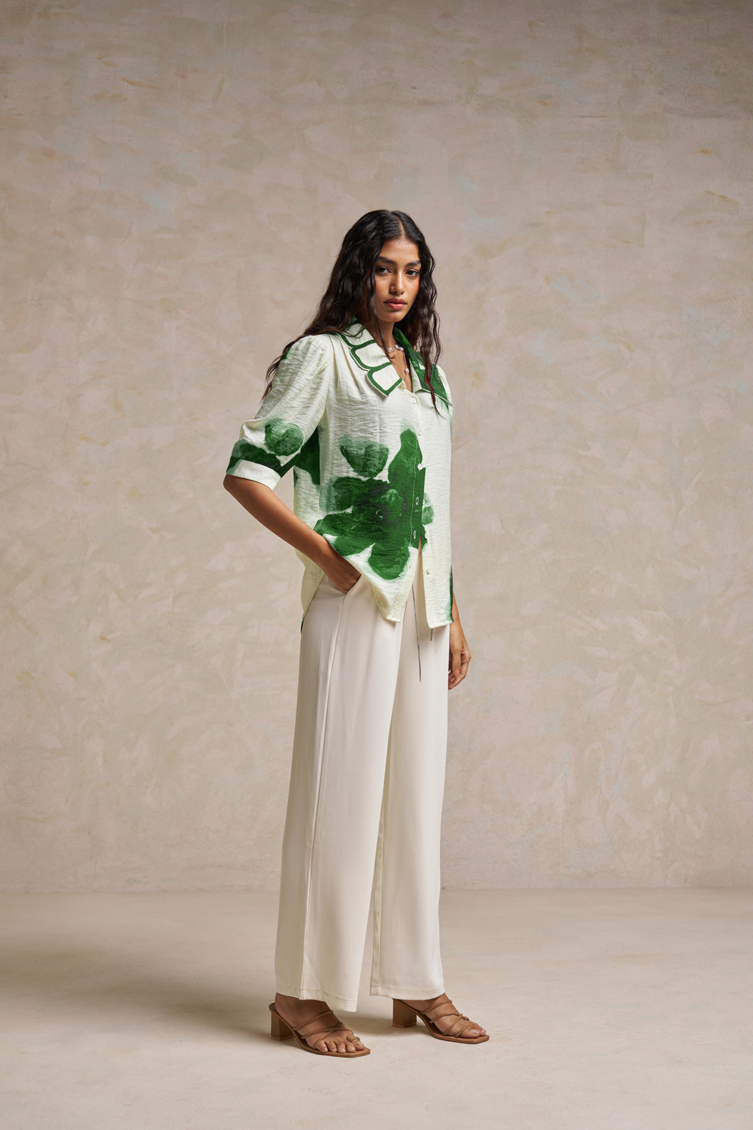 Farrah™ - Chic Summer Shirt