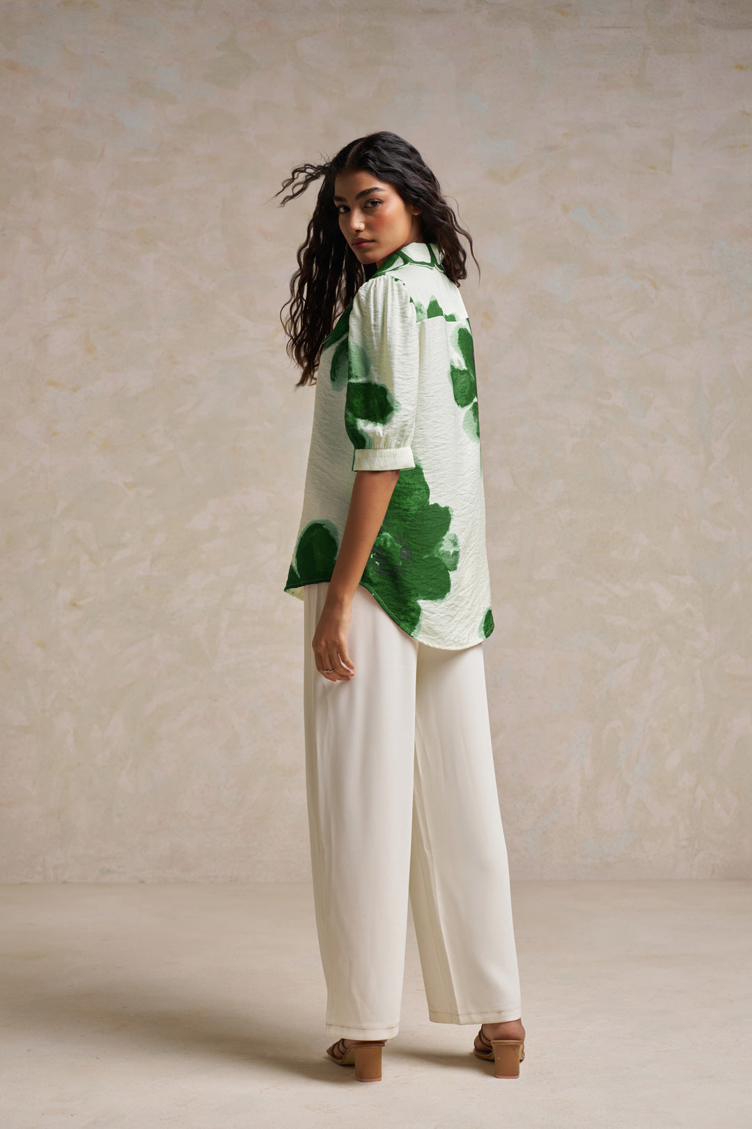 Farrah™ - Chic Summer Shirt