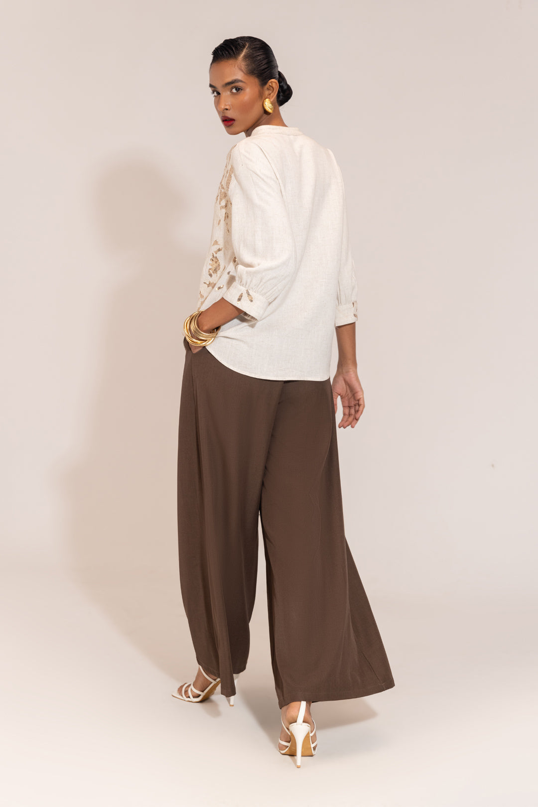 Elaine™ -  Embroidered Linen Blouse