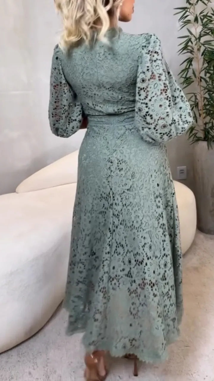 Divine™ Elegant Lace Midi Dress