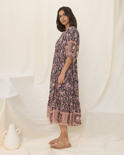 Jenny™ - Boho Vintage Maxi Dress