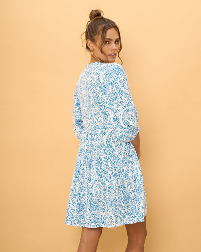 Skyra™ – Paisley Maxi Dress