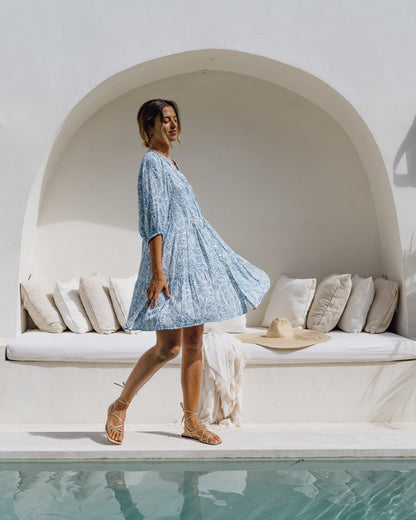 Skyra™ – Paisley Maxi Dress