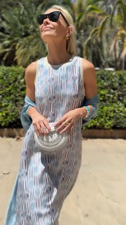 Farrin™ - Sleeveless dress with Cardigan