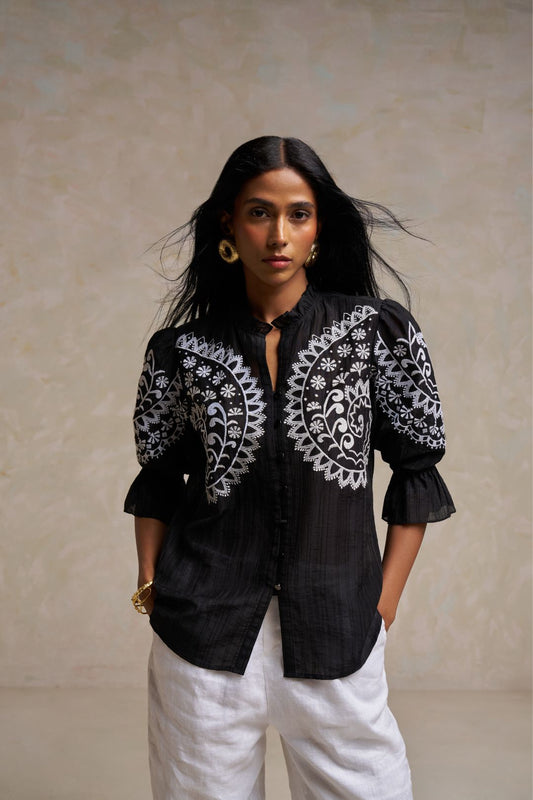 Sandy™ - Embroidery Black Shirt