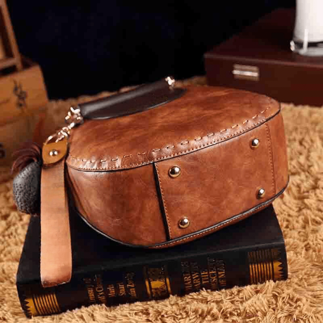 Vera™ Round Crossbody Bag