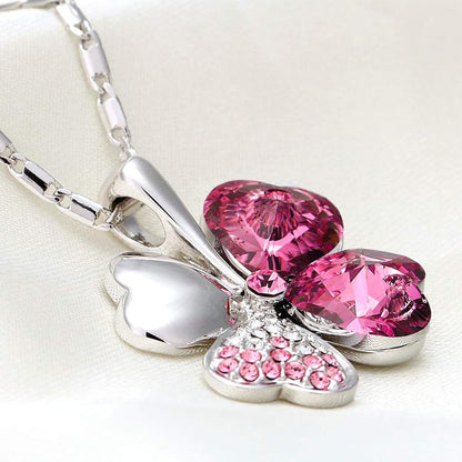 Four-Leaf Clover Necklace | Together Against Breast Cancer