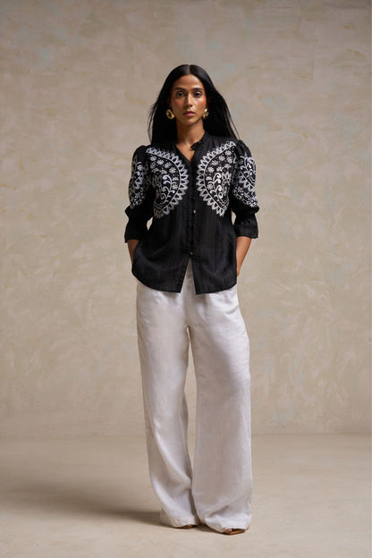 Sandy™ - Embroidery Black Shirt