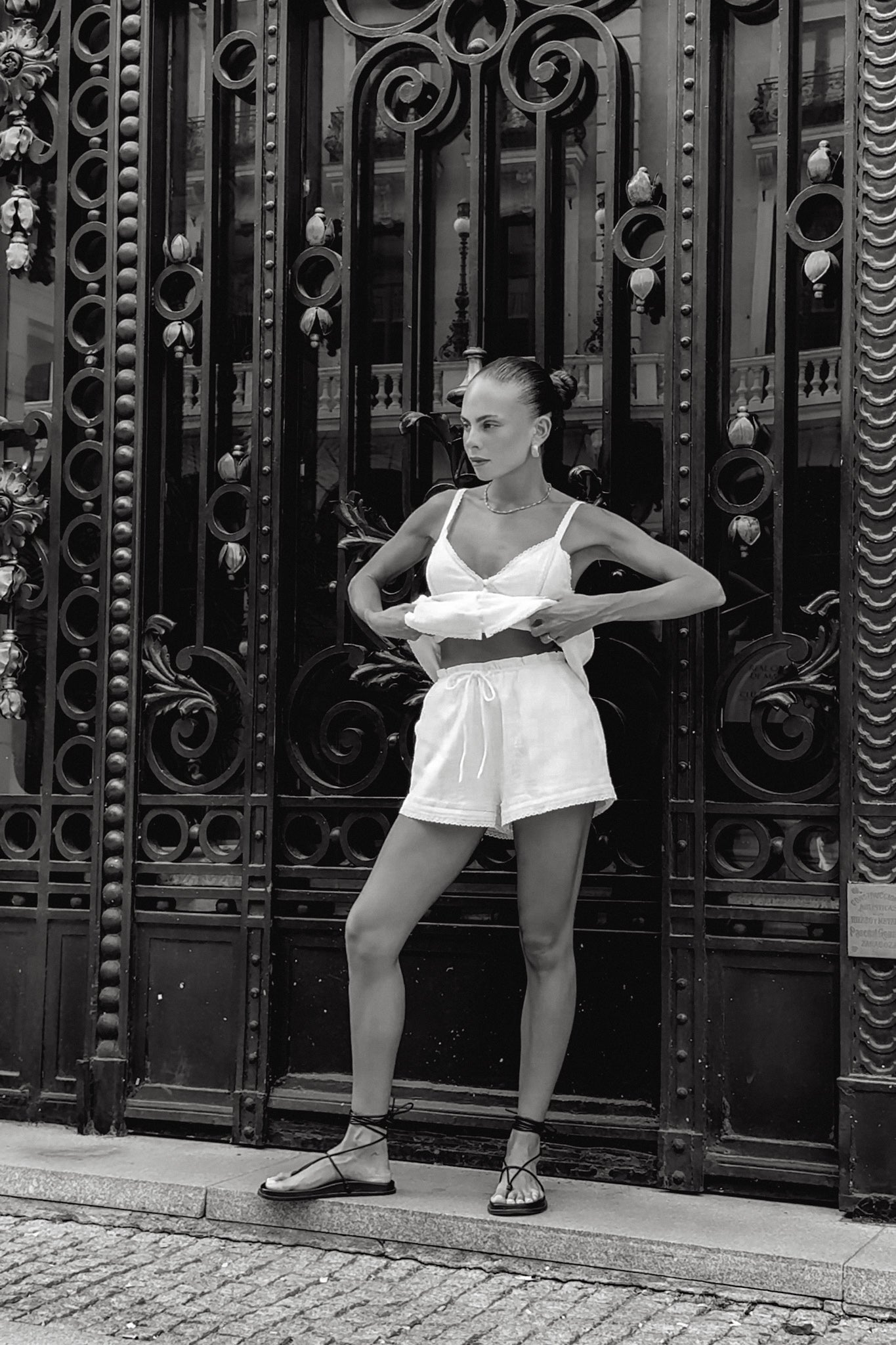 Lindy™ - Drawstring Lace Shorts