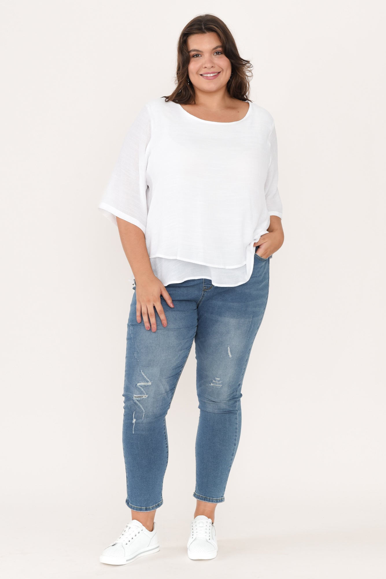 Leira™- Classic Round Top