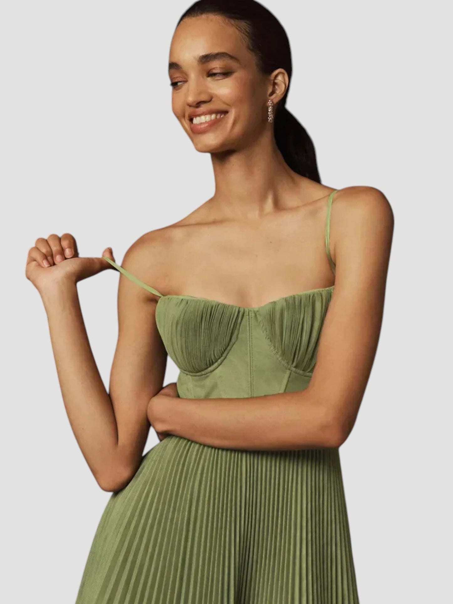 Qucie™ Pleated Bustier Midi Dress