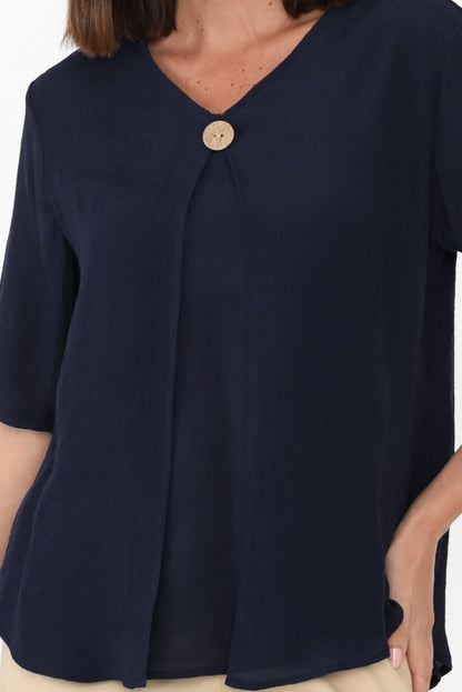 Erich™- Flowy Classic Top