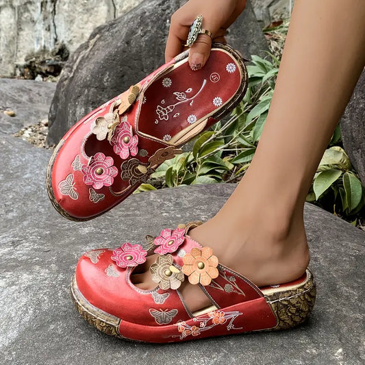 Noelle™ – Red leather sandals with retro floral pattern