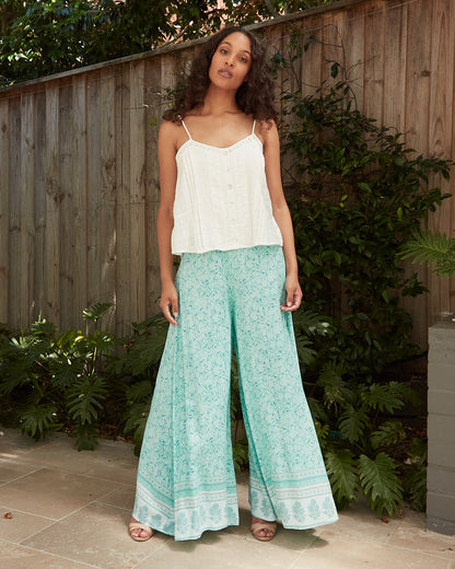 Lovey™ – Summer Tie-up Top